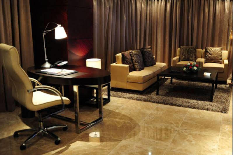 Hotel De Convencoes De Talatona Hcta Luanda Extérieur photo