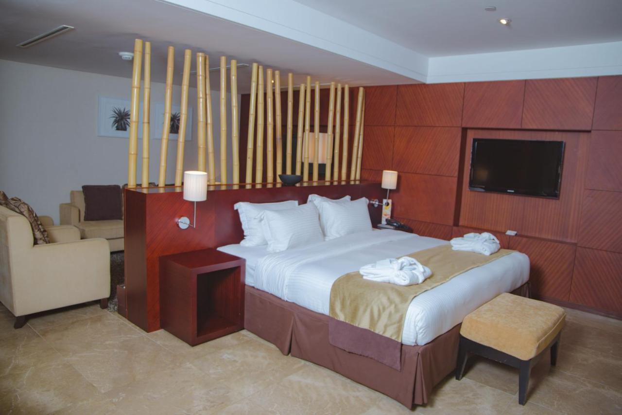 Hotel De Convencoes De Talatona Hcta Luanda Extérieur photo