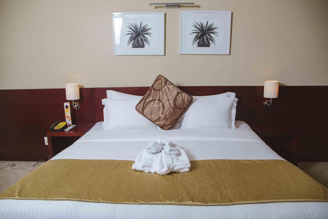 Hotel De Convencoes De Talatona Hcta Luanda Extérieur photo